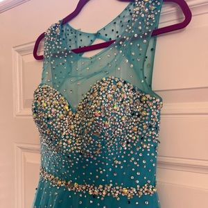 TONY BOWLS LE GALA Teal Sequin Prom Dress, Size 10, Just Beautiful